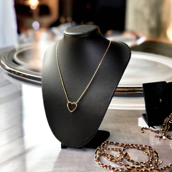 🎉Host Pick🎉 14k Gold Plated Dainty Heart Necklace - Picture 15 of 15